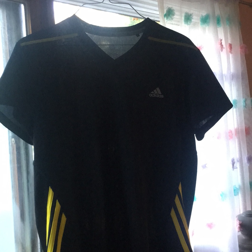 Medium Men’s Adidas Running Shirt